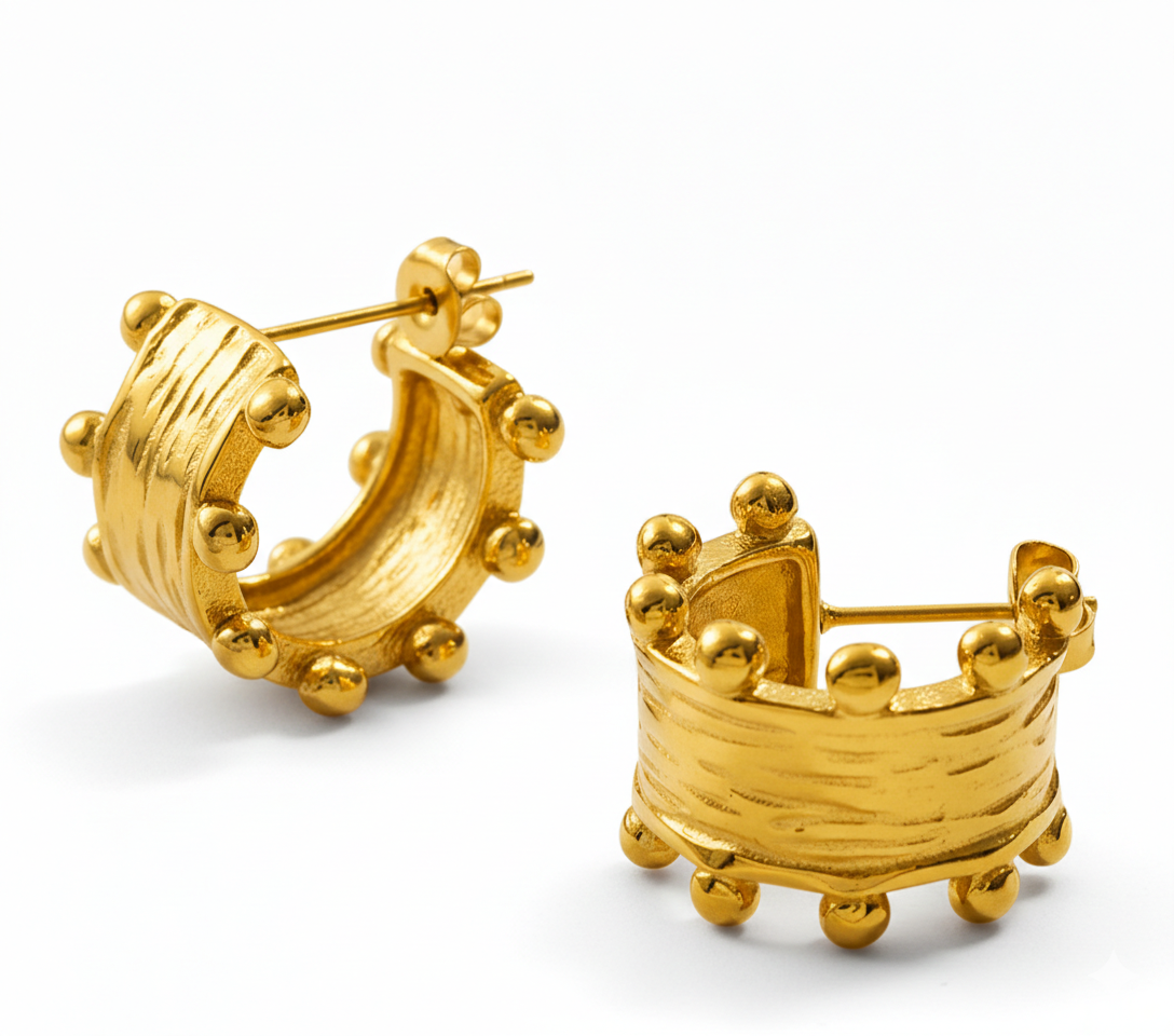 ARLO STUDDED GOLD EARRINGS