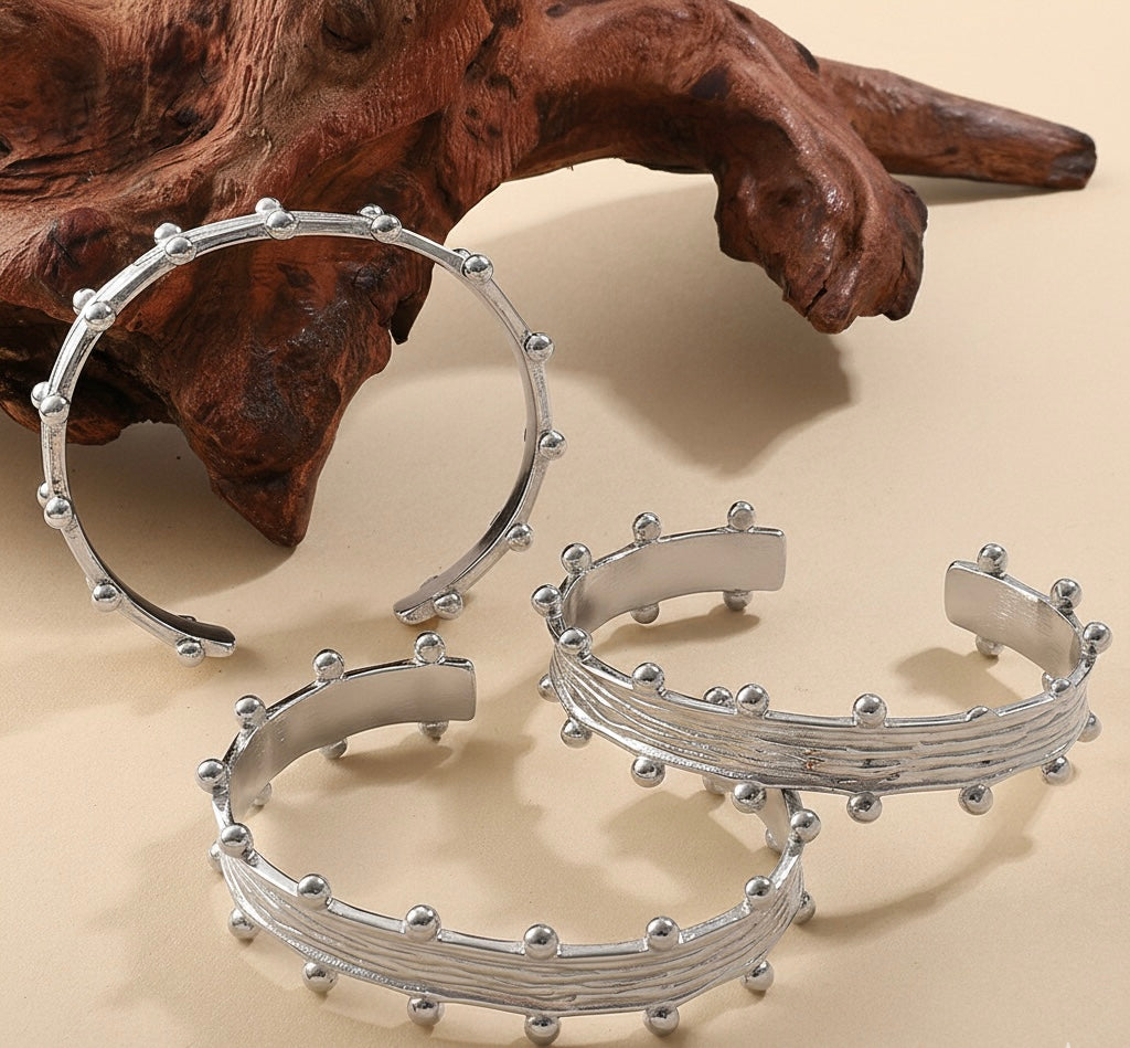 ARLO STUDDED SILVER BANGLE