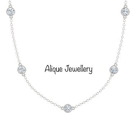 Mini crystal necklace