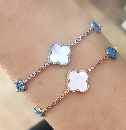 Mother of pearl clover adjustable bracelet 